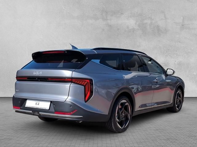 Neu Kia K4 Spirit 150 PS (110 kW) 2026 Grau Kombi