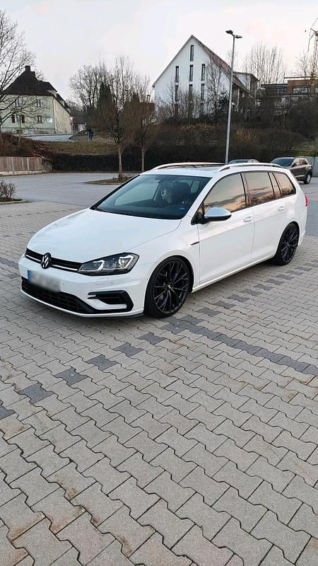 Gebraucht VW Golf VII 110 PS (80 kW) 2014 Weiß Kombi