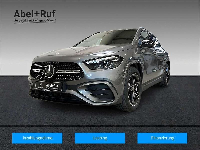 Mountaingrau Gebraucht 2025 Mercedes GLA200 AMG SUV | 41.884 € (Fairer Preis) - Bild 1/2