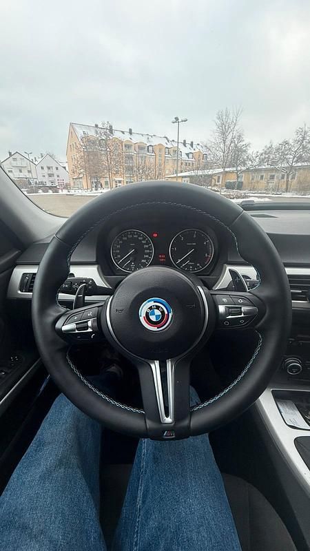 Usata BMW 318 2009 Nero Station wagon