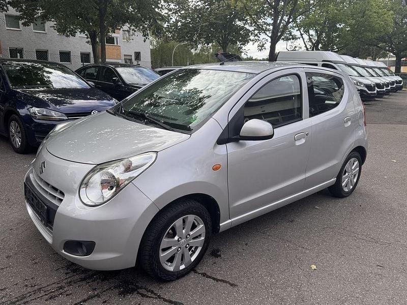 Silber Gebraucht 2011 Suzuki Alto Comfort Kleinwagen | 3.990 € (Fairer Preis) - Bild 1/4