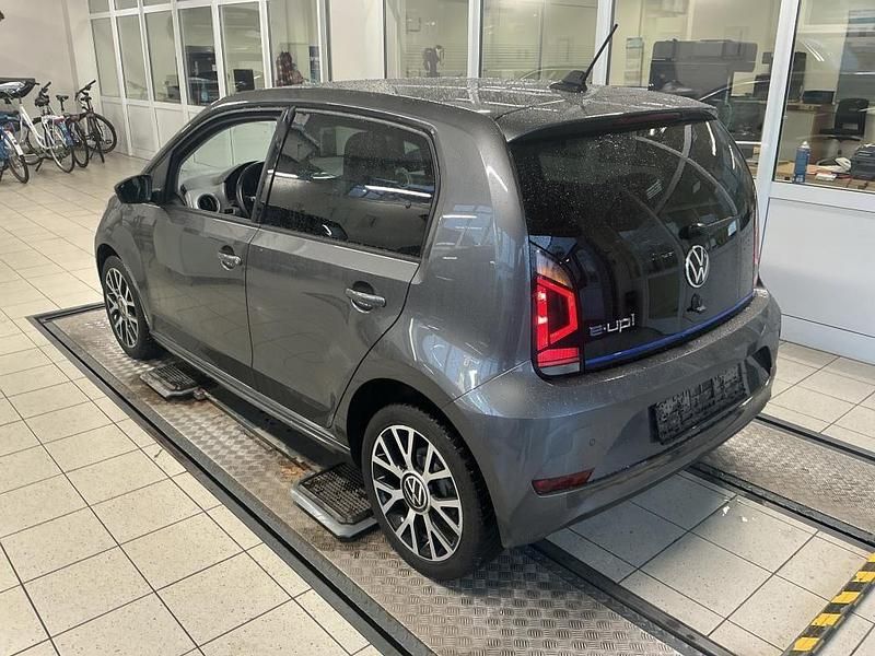 Gebraucht VW e-up! move up! 61 kW (83 PS) 2022 Grau Kleinwagen