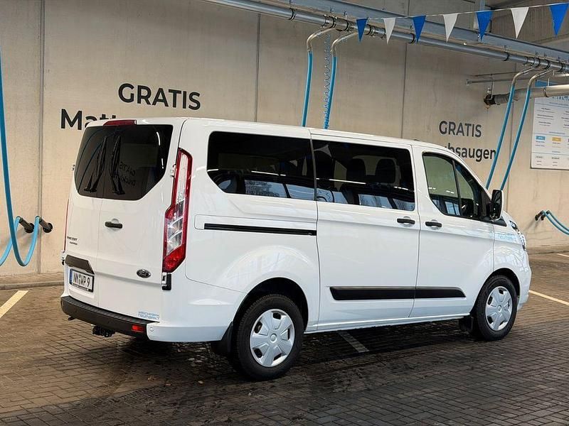 Gebraucht Ford Transit Custom Trend 131 PS (96 kW) 2023 Weiß Van / Kleinbus