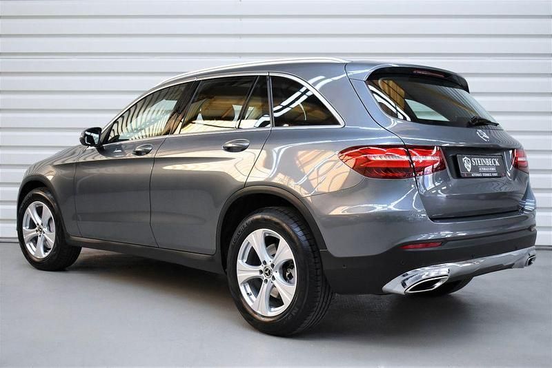Gebraucht Mercedes GLC250 Exclusive 211 PS (155 kW) 2017 Grau SUV