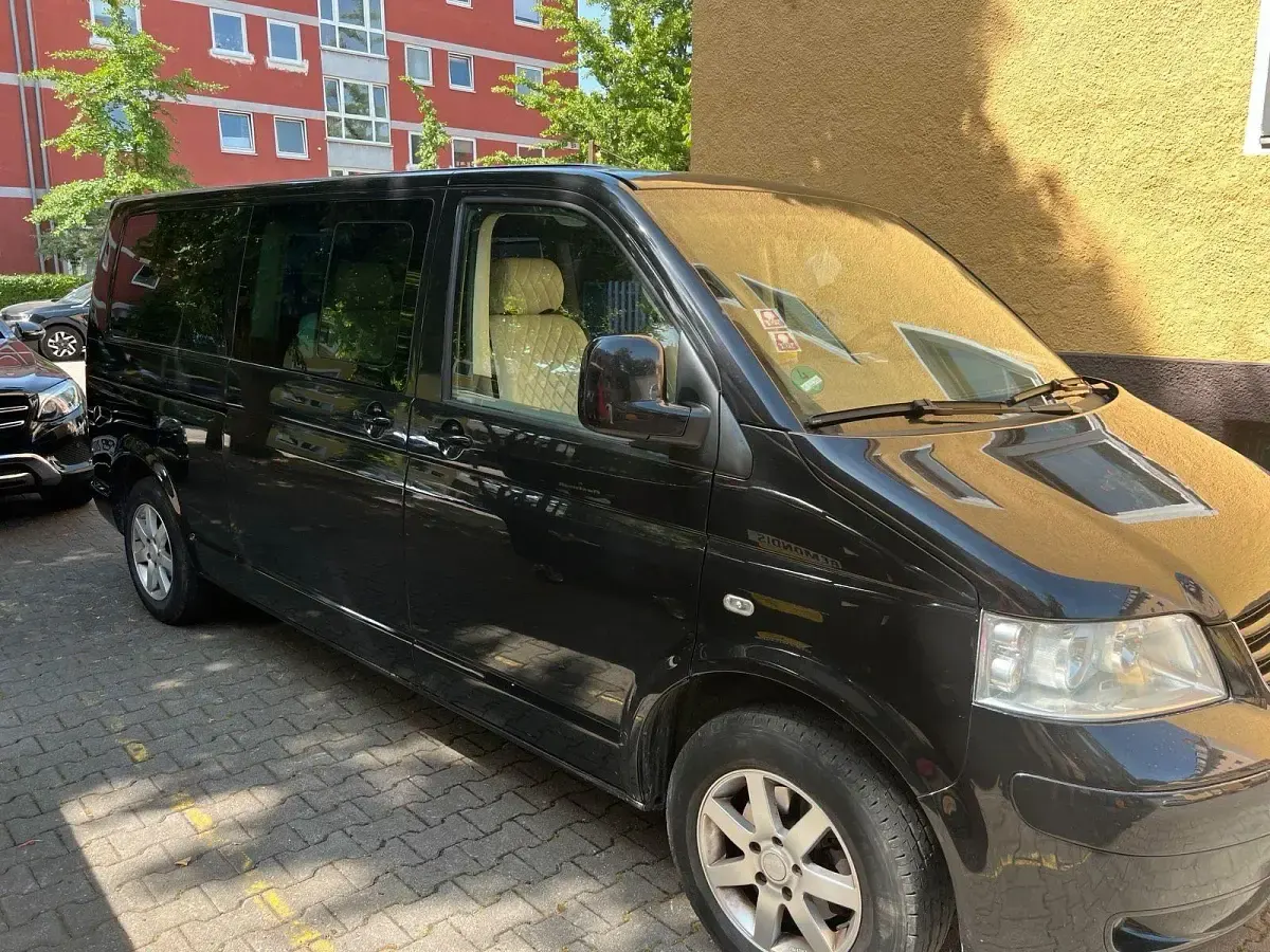 Gebraucht VW Caravelle 174 PS (127 kW) 2006 Schwarz Van