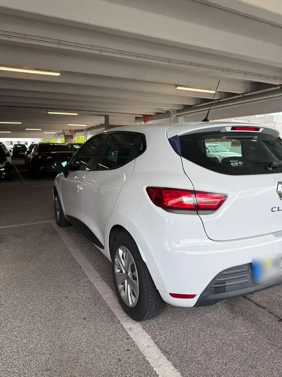 Gebraucht Renault Clio Life 77 PS (56 kW) 2016 Weiß Kleinwagen