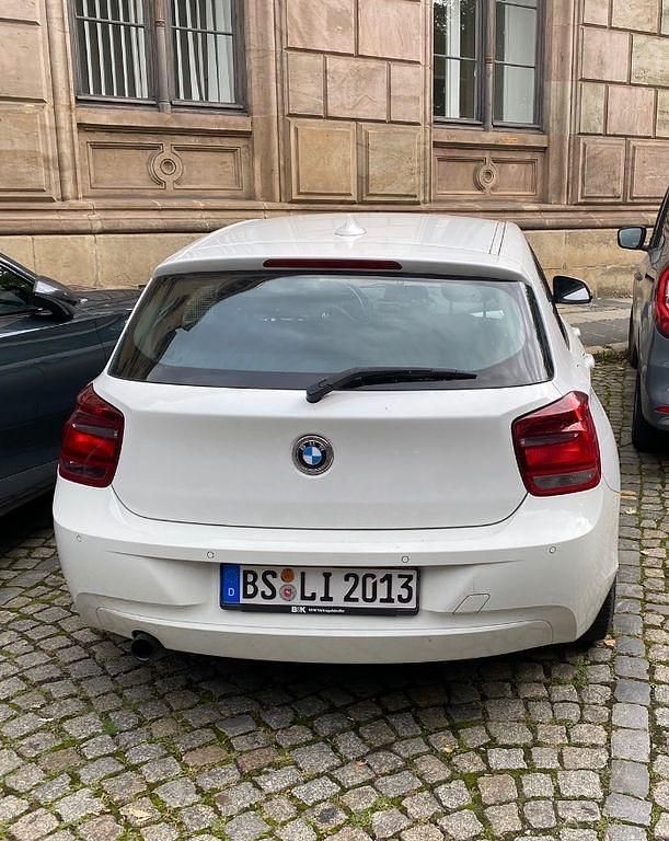 Gebraucht BMW 116 136 PS (100 kW) 2014 Weiß Kleinwagen