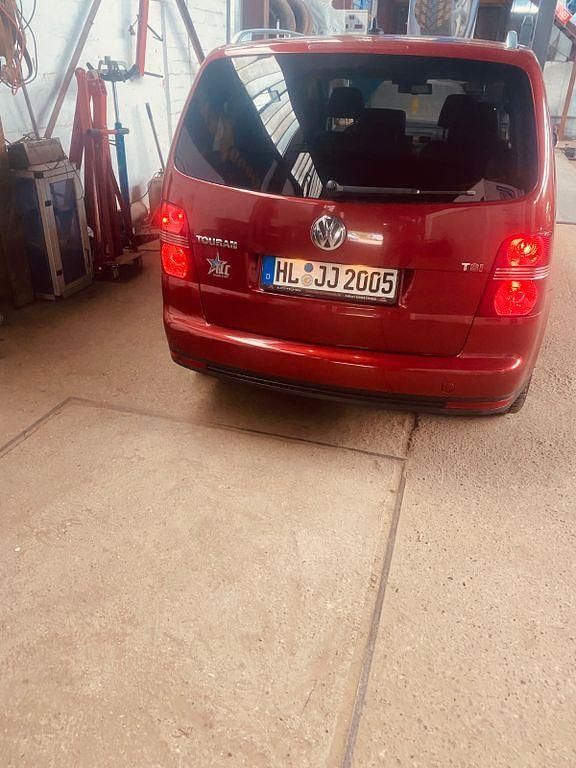 Gebraucht VW Touran Conceptline 140 PS (102 kW) 2009 Van / Kleinbus