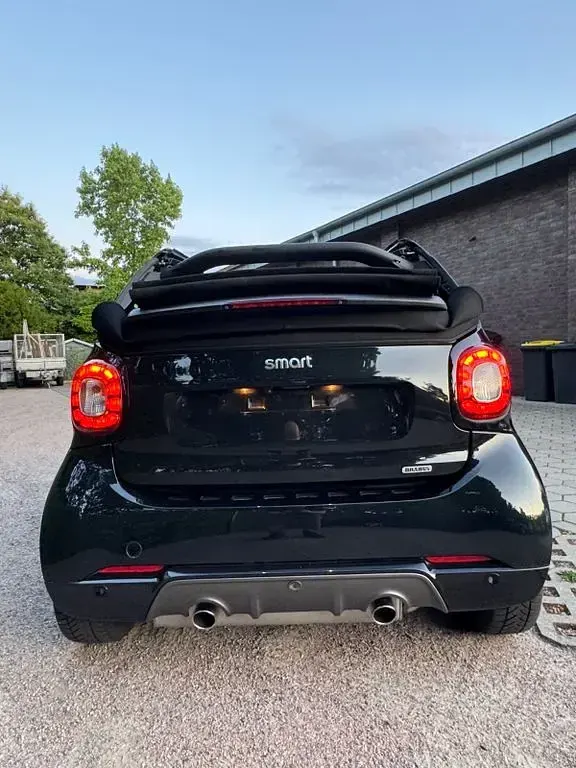 Gebraucht Smart ForTwo Cabrio Prime 91 PS (66 kW) 2017 Schwarz Cabrio