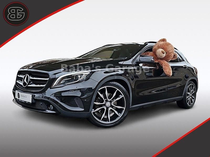 Schwarz Gebraucht 2014 Mercedes GLA250 AMG SUV | 17.890 € (Fairer Preis) - Bild 1/3