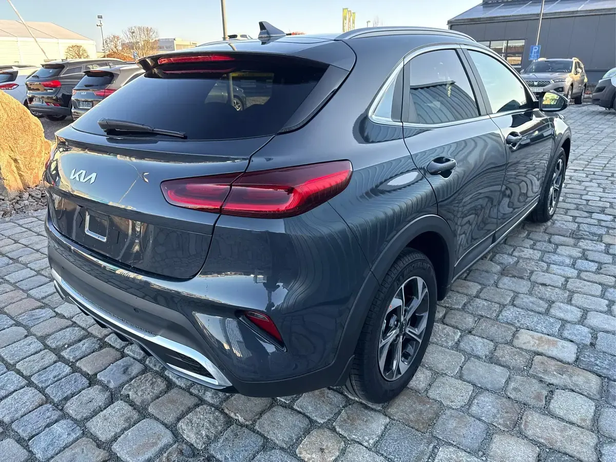 Nowe Kia XCeed Style 150 KM (110 kW) 2026 Szary SUV