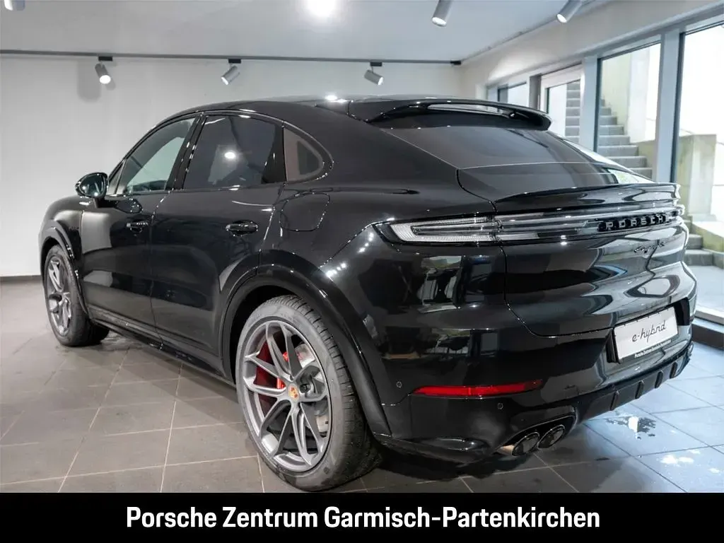 Gebraucht Porsche Cayenne S E-Hybrid Coupe Black Edition 519 PS (381 kW) 2026 Schwarz SUV