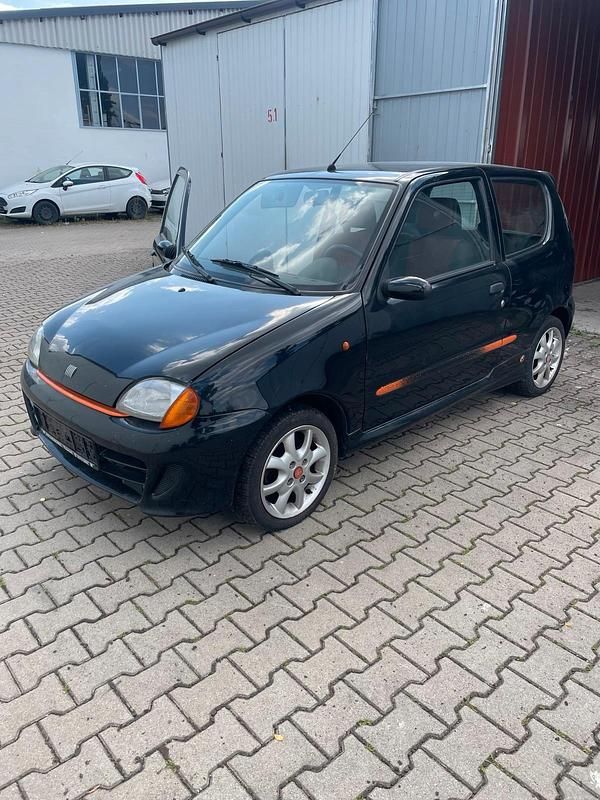 Schwarz Gebraucht 2000 Fiat Seicento Kleinwagen | 300 € (Superpreis) - Bild 1/4