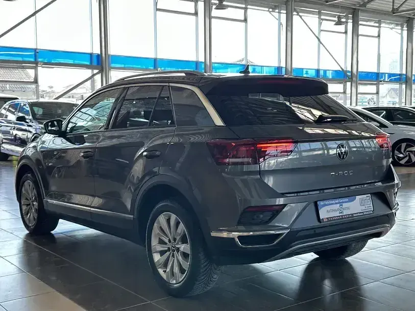 Gebraucht VW T-Roc Sport 150 PS (110 kW) 2021 Grau indiumgrau metallic (metallic) SUV
