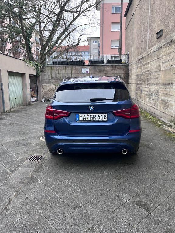 Gebraucht BMW X3 Advantage 190 PS (139 kW) 2019 Blau SUV