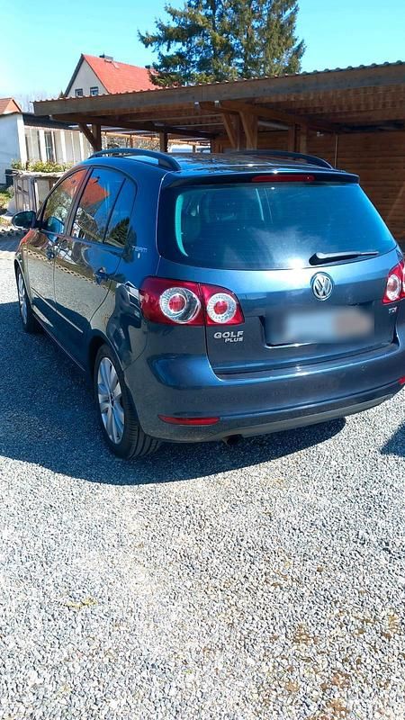 Gebraucht VW Golf VI 110 PS (80 kW) 2011 Blau Kleinwagen