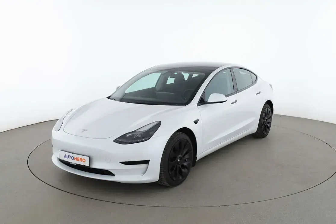 Gebraucht Tesla Model 3 Standard Range 235 kW (320 PS) 2023 Limousine