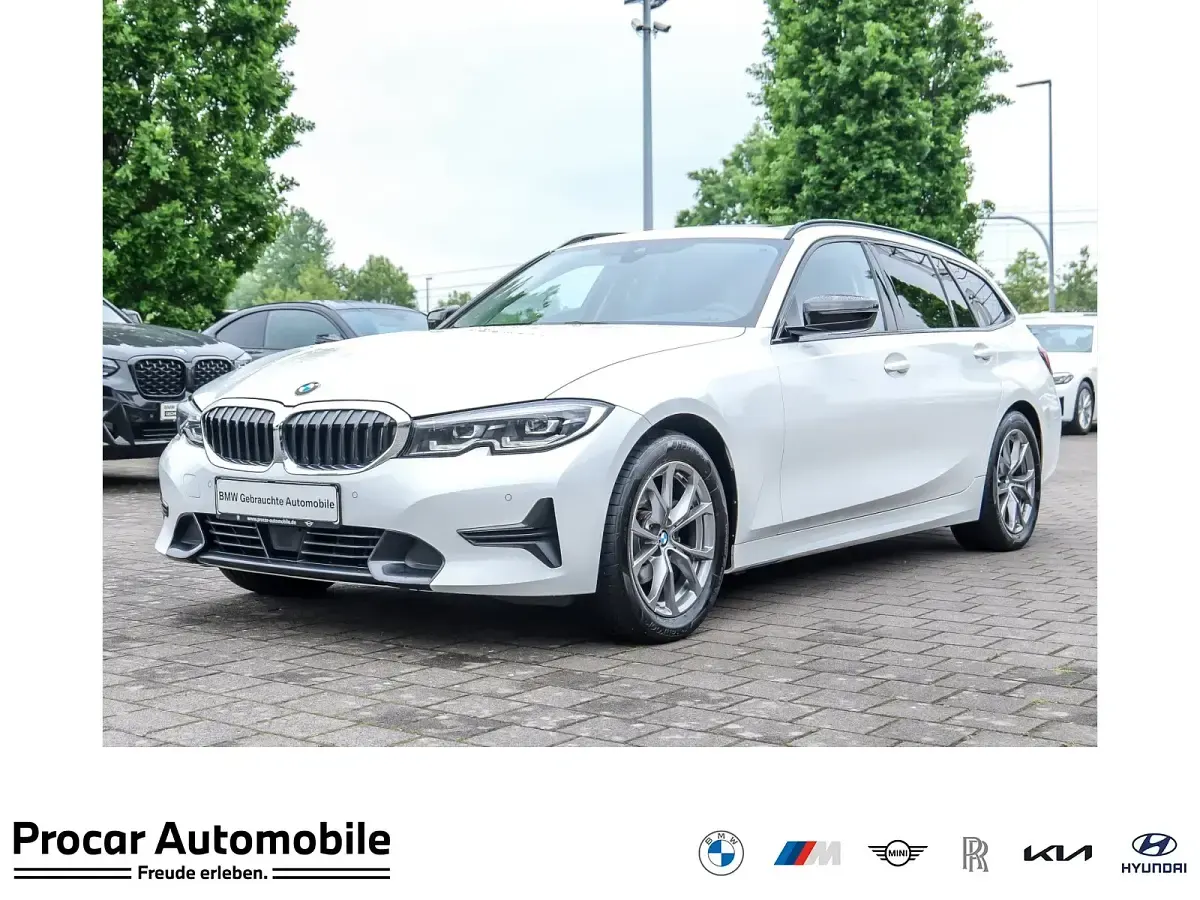 Gebraucht BMW 318 Sport Line 150 PS (110 kW) 2022 Kombi
