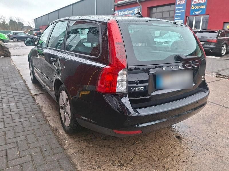 Gebraucht Volvo V50 110 PS (80 kW) 2009 Schwarz Kombi