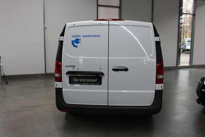 Gebraucht Mercedes Vito 85 kW (116 PS) 2020 Weiß Van