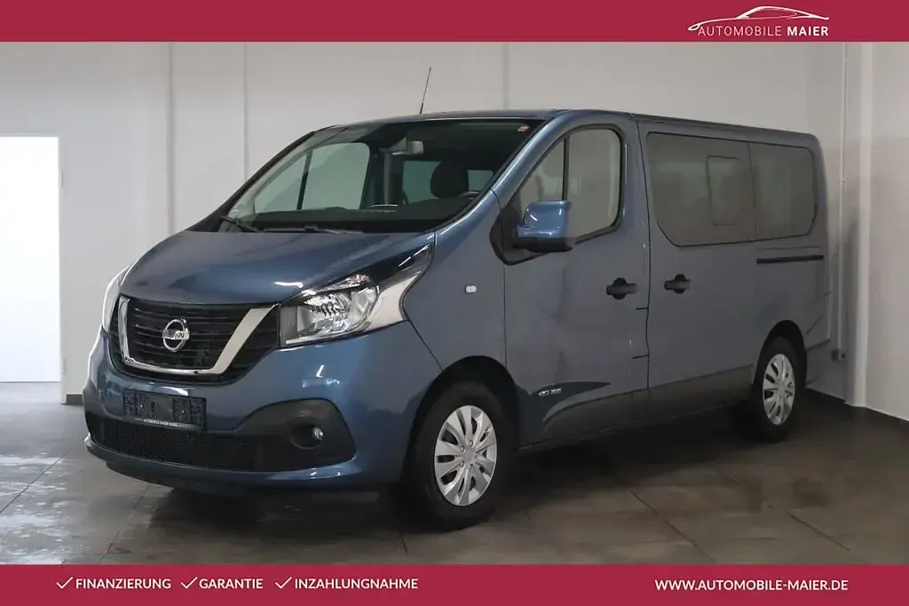 Gebraucht Nissan NV300 Premium Edition 145 PS (106 kW) 2018 Blau Van