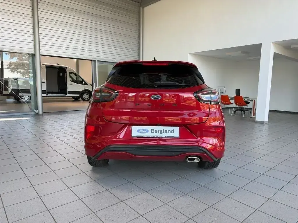 Gebraucht Ford Puma ST-Line X 155 PS (114 kW) 2023 Fantastic red metallic rot SUV