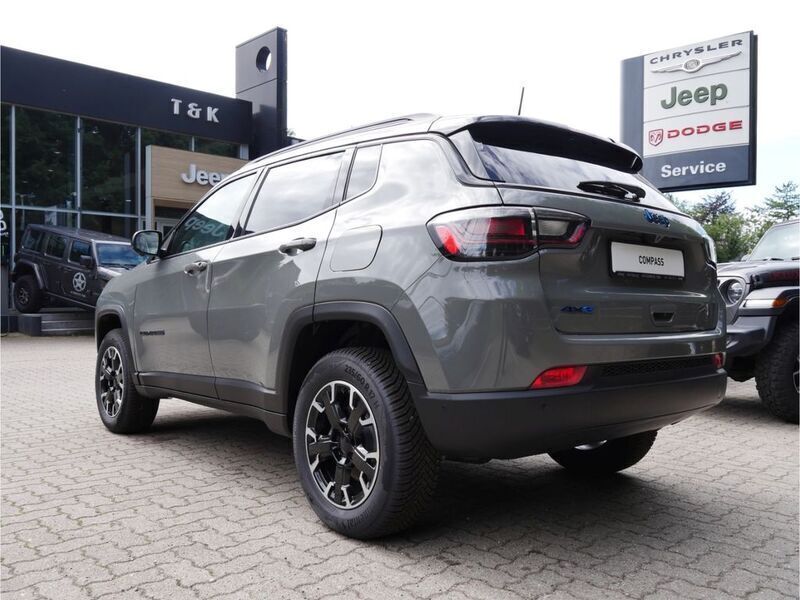 Gebraucht Jeep Compass 241 PS (177 kW) 2022 Grau SUV