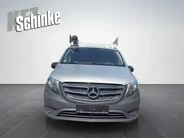 Gebraucht Mercedes Vito 136 PS (100 kW) 2021 Silber Van
