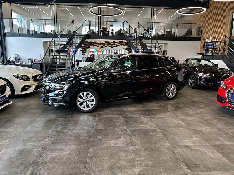Schwarz Gebraucht 2019 Renault Mégane IV Life Kombi | 10.990 € (Fairer Preis) - Bild 1/4