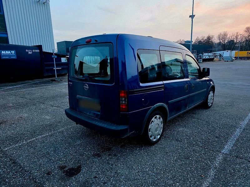 Gebraucht Opel Combo 90 PS (66 kW) 2009 Van / Kleinbus