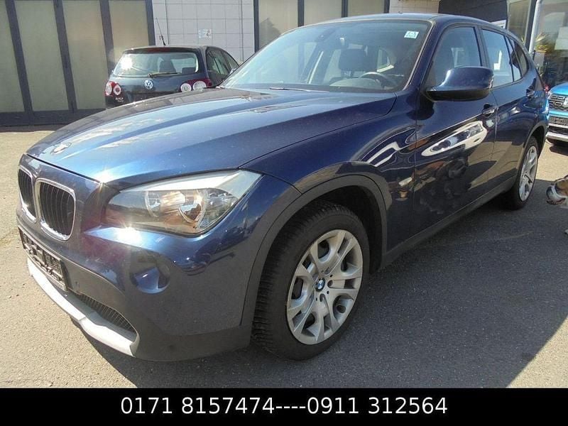 Blau Gebraucht 2010 BMW X1 SUV | 8.900 € (Guter Preis) - Bild 1/4