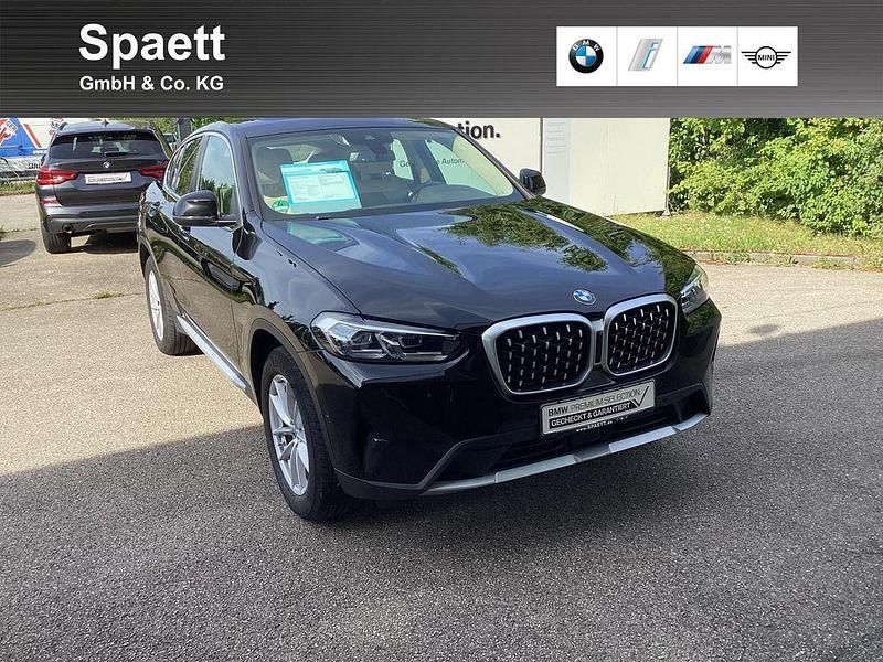 Schwarz ii Gebraucht 2022 BMW X4 Sport Line SUV | 41.485 € (Guter Preis) - Bild 1/4