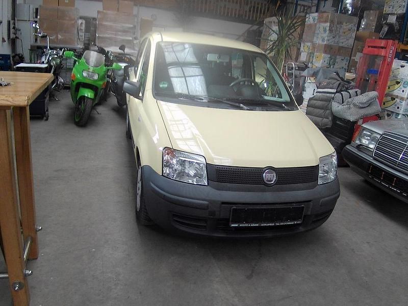 Gebraucht Fiat Panda Active 54 PS (39 kW) 2009 Limousine