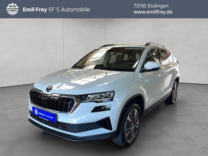 Weiß Gebraucht 2024 Skoda Karoq Selection SUV | 29.890 € (Guter Preis) - Bild 1/4