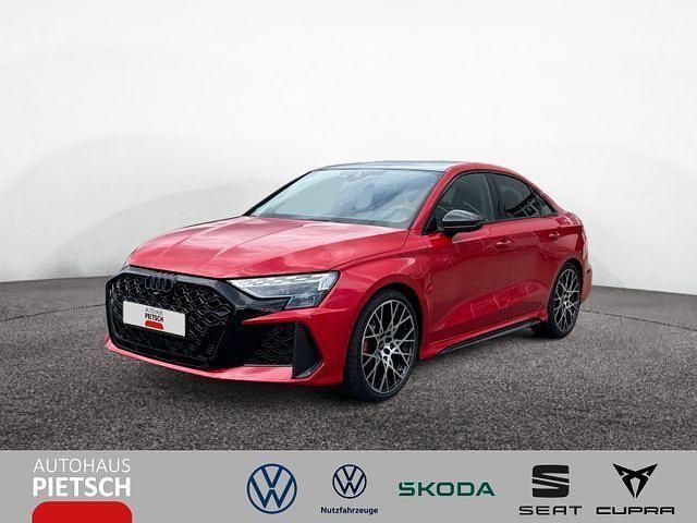 Gebraucht Audi RS3 Ambiente 400 PS (294 kW) 2024 Progressivrot metallic Limousine