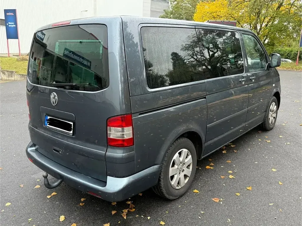 Gebraucht VW Multivan 174 PS (127 kW) 2004 Grau Van / Kleinbus