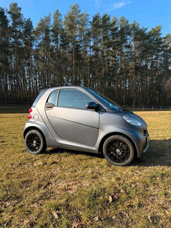 Gebraucht Smart ForTwo Coupé 70 PS (51 kW) 2008 Grau Coupé