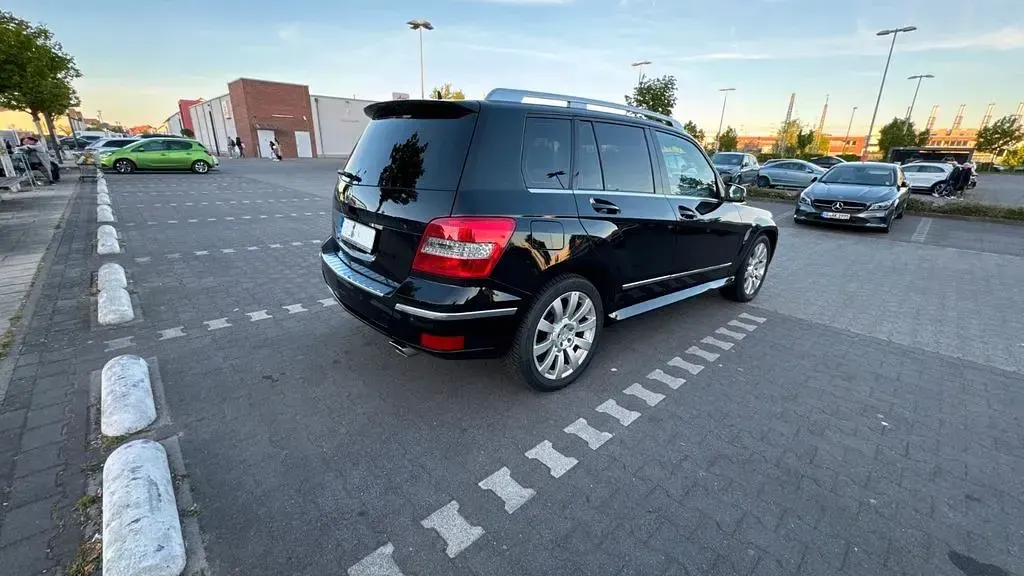 Gebraucht Mercedes GLK320 224 PS (164 kW) 2009 Schwarz SUV