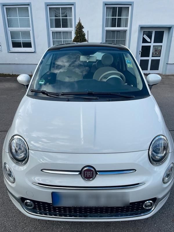 Gebraucht Fiat 500 Lounge 69 PS (50 kW) 2016 Weiß Kleinwagen