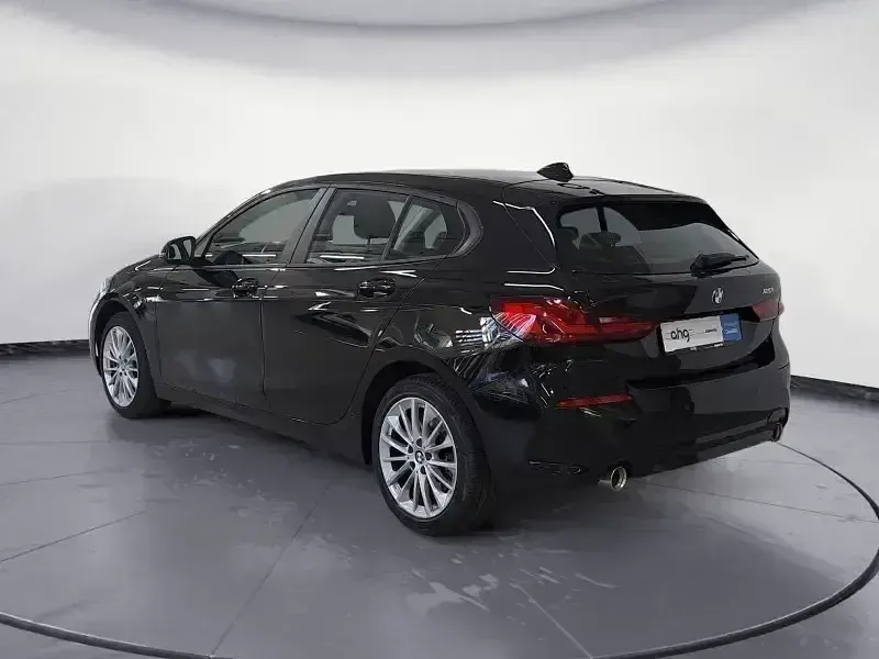 Gebraucht BMW 120 Advantage 178 PS (130 kW) 2022 Schwarz Kleinwagen