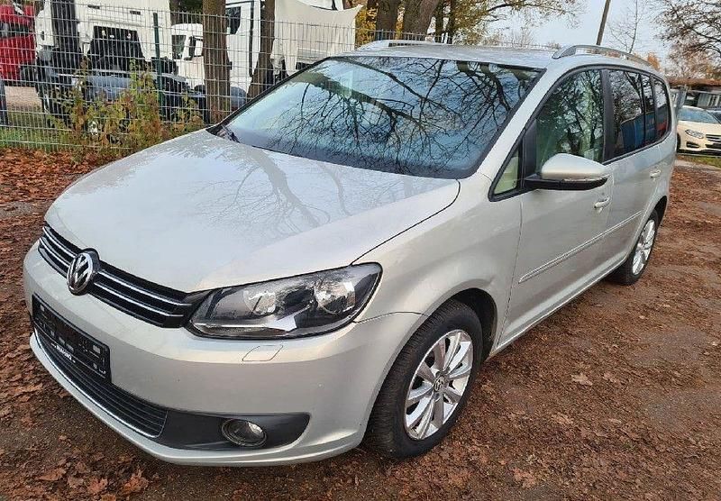 Gebraucht VW Touran Highline 105 PS (77 kW) 2010 Silber Van / Kleinbus