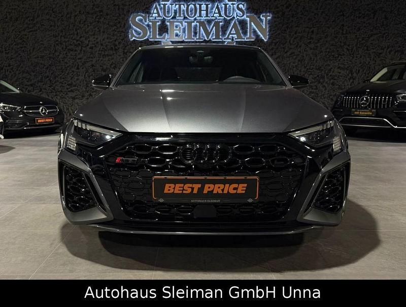 Gebraucht Audi RS3 Sport 400 PS (294 kW) 2021 Grau Limousine