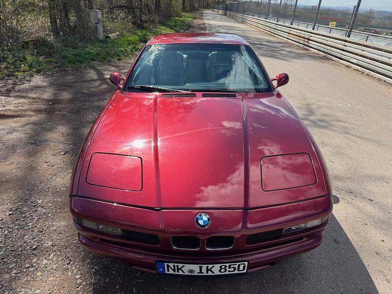 Gebraucht BMW 850 300 PS (220 kW) 1990 Rot Coupé