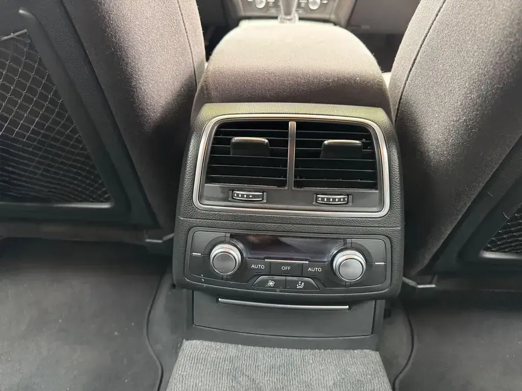 Używany Audi A6 Allroad 218 KM (160 kW) 2015 Szary Kombi