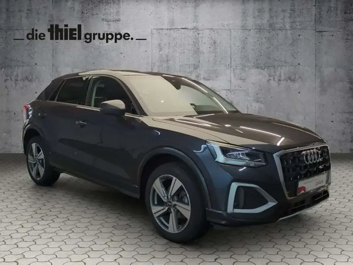 Gebraucht Audi Q2 Advanced 150 PS (110 kW) 2023 Grau SUV