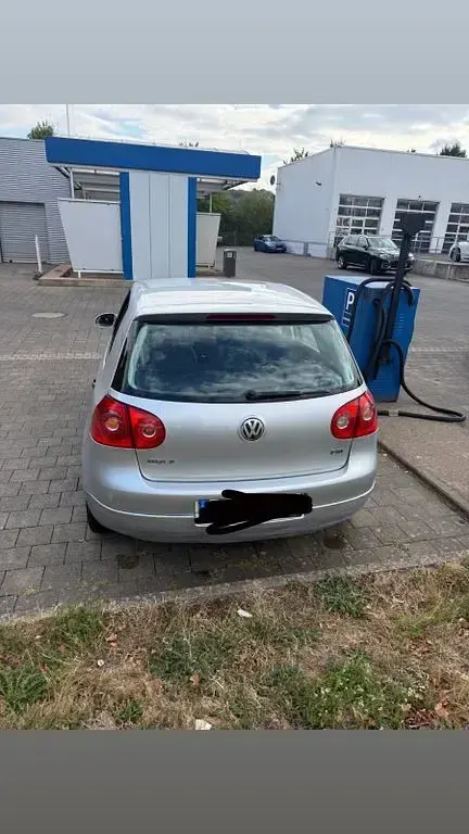 Gebraucht VW Golf IV 90 PS (66 kW) 2004 Silber Limousine