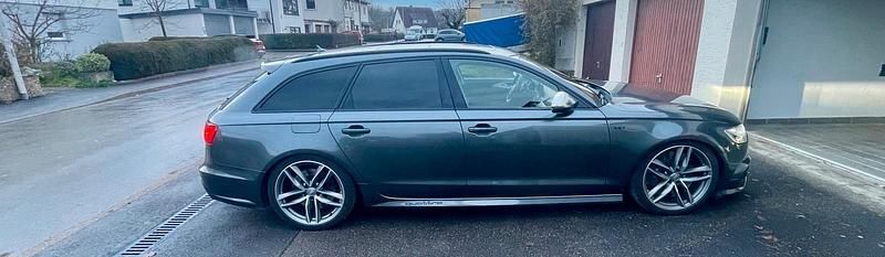 Gebraucht Audi S6 450 PS (330 kW) 2018 Grau Kombi