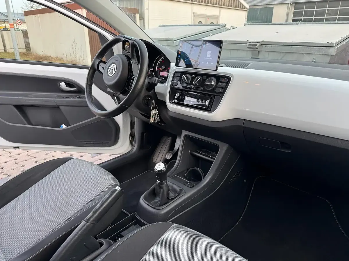 Gebraucht VW up! Edition 75 PS (55 kW) 2012 Weiß Kleinwagen