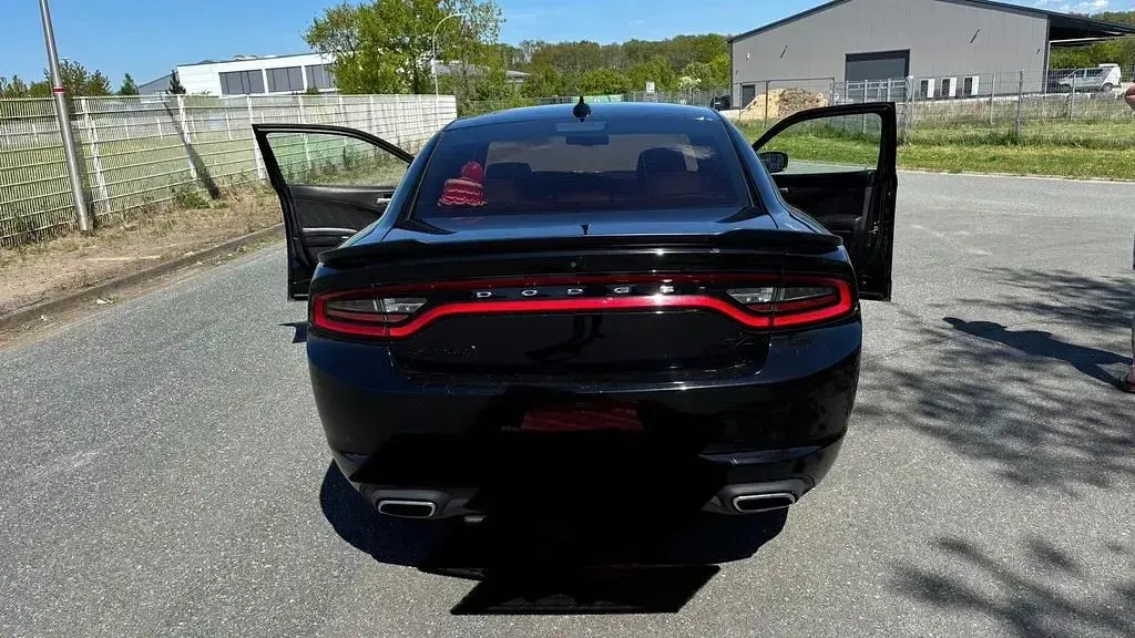 Gebraucht Dodge Charger 375 PS (275 kW) 2017 Schwarz Limousine