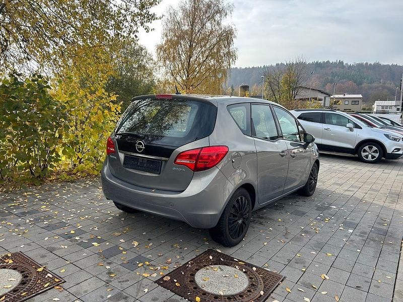 Gebraucht Opel Meriva Edition 120 PS (88 kW) 2010 Grau Van / Kleinbus